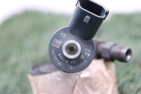 Foto 2ª: Inyectores Iveco Daily F1AE0481B FURGON (1999)