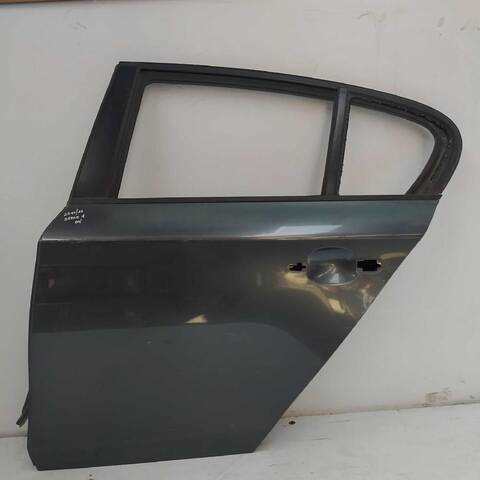 Foto 2ª: Puerta Trasera Izquierda Bmw Serie 1 114 118 D 143CV (2003)