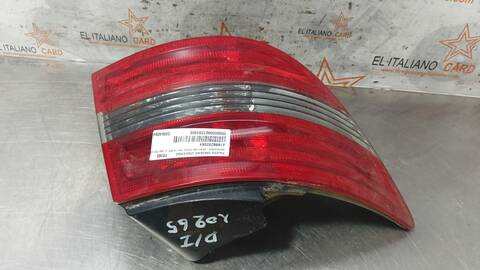 Foto 2ª: Piloto Trasero Izquierdo Mercedes Clase B 150 180 CDI 245.207) 109CV 80KW [OM640940] (2010)