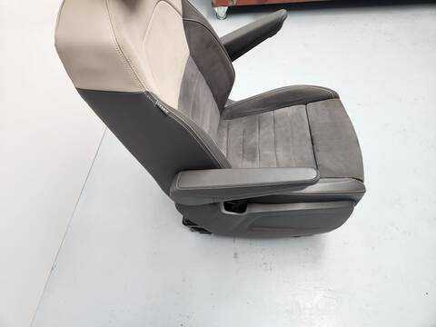 Foto 2ª: Asiento Delantero Izquierdo Volkswagen Transporter T7 MULTIVAN ST) LIFE EHYBRID [DGEA] (2022)