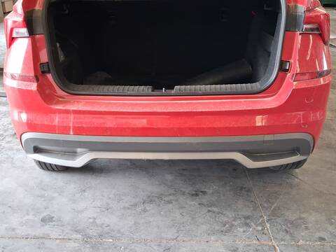 Paragolpes Trasero Skoda Kamiq 1.0 TSI 116CV 85KW