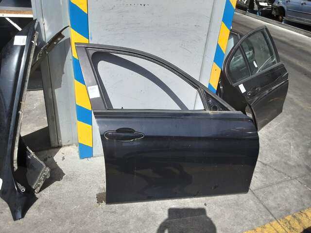 Puerta Delantera Derecha Bmw Serie 3 315 2.0 DI 143CV BERLINA 0CV
