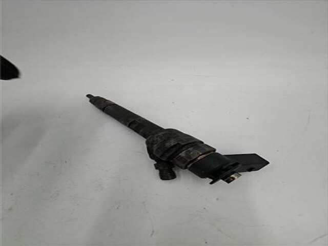 Foto 3ª: Inyectores Bmw Serie 1 114 2.0 120D [2.0 LTR. - 120 KW 16V DIESEL] [20-4D-A]