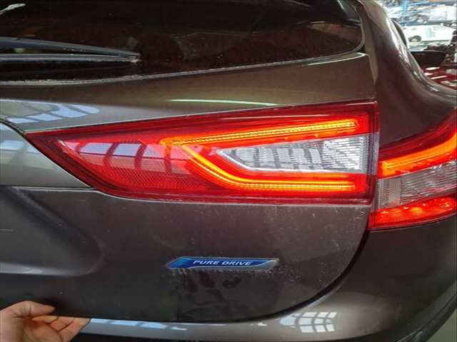 Foto 2ª: Piloto Portón Derecho Nissan Qashqai ACENTA 110CV 81KW (2016)