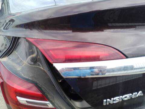 Foto 3ª: Piloto Portón Izquierdo Opel Insignia SELECTIVE BERLINA 136CV 100KW [B16DTH] (2017)