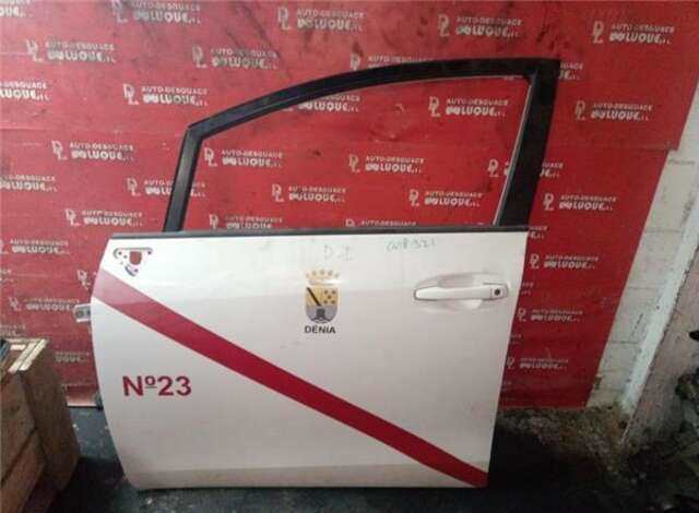 Puerta Delantera Izquierda Toyota Verso 1.6 ADVANCE [1.6 LTR. - 82 KW D-4D CAT]