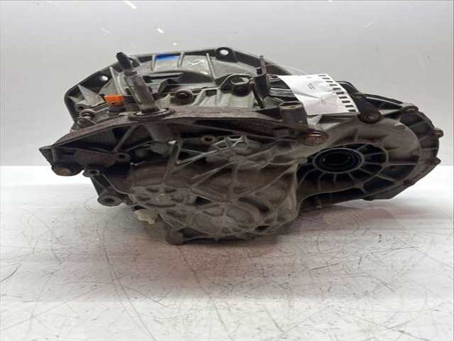Foto 3ª: Caja Cambios Nissan Primastar 1.9 DCI 100 CV 100 CV 74KW [F9Q760] (2005)