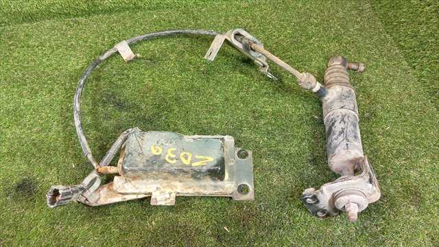 Foto 2ª: Barra Estabilizadora Trasera Nissan Patrol 2.8 D GR Y61 TD6 [RD28ETI] (2001)