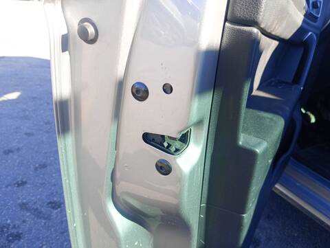 Cerradura Puerta Delantera Izquierda Volkswagen Golf EDITION 115CV 85KW