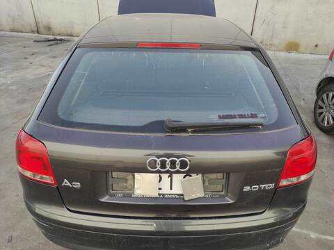 Foto 2ª: Portón Audi A3 BKD (2003)