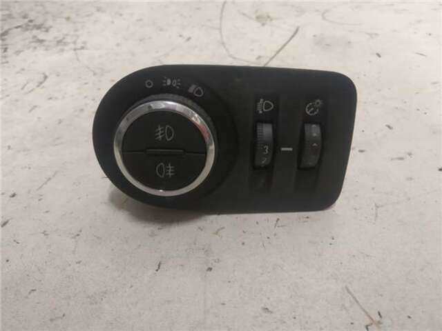 Mando Multifuncion Opel Corsa 1.2 SELECTIVE [1.2 LTR. - 63 KW CAT (A 12 XER - LDC)]