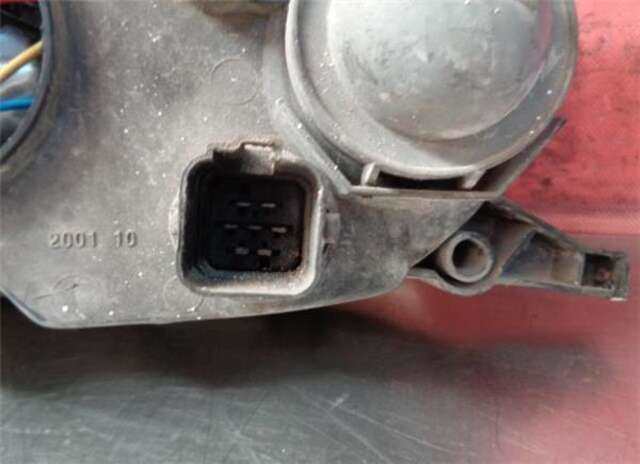 Foto 3ª: Faro Derecho Ford Fiesta 1.25 I 16V [DHA]
