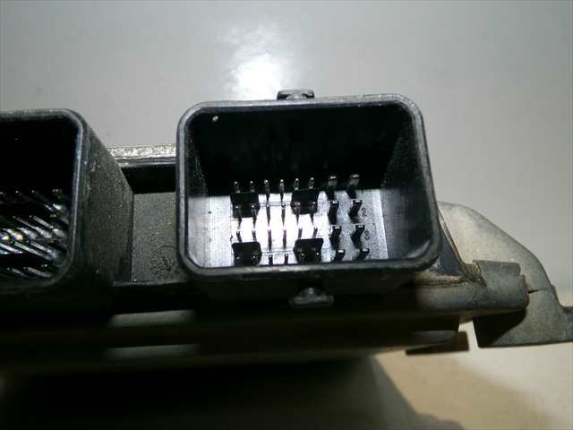 Foto 4ª: Centralita Motor ECU Citroen C2 1.4 HDI 2003-2008 [8HX] (2003)