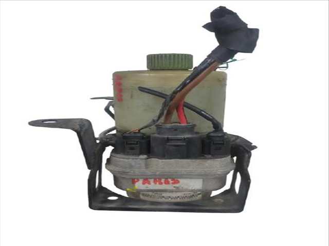 Bomba de Direccion Volkswagen Polo 75 1.4 16V