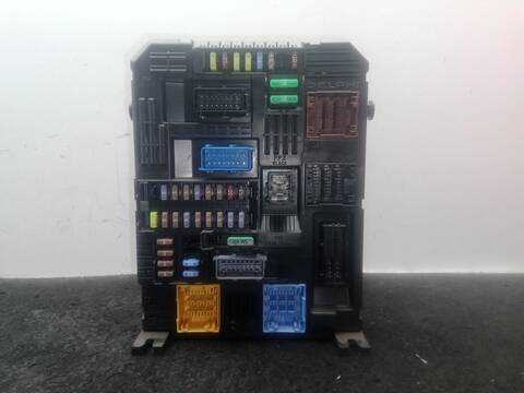 Caja Reles Fusibles Citroen C4 1.5 BLUEHDI 130 BBYHZB) 131CV 96KW