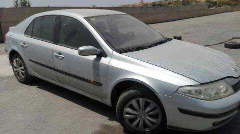 Foto 3ª: Rampa Inyectora Renault Laguna AUTHENTIQUE 150CV 110KW [G9TD7] (2002)