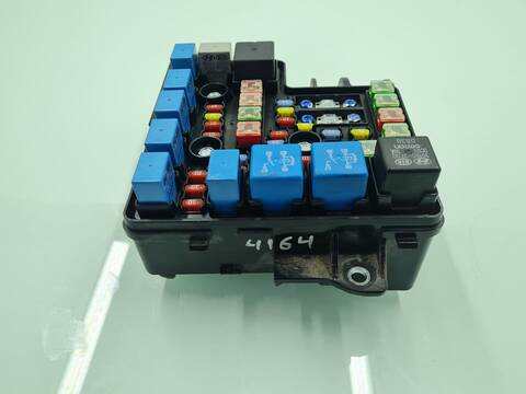 Caja Reles Fusibles Kia Ceed EMOTION 116CV 85KW