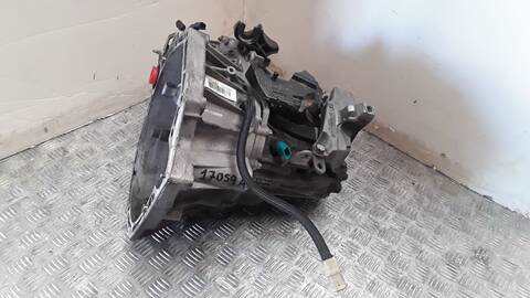 Foto 2ª: Caja Cambios Renault Megane 1.5 DCI KZ1M KZ1W KZ0R) GRANDTOUR 106CV 78KW III GRANDTOUR KZ0/1) [K9K836] (2011)