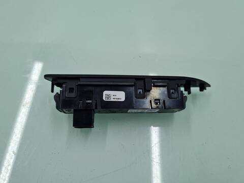 Foto 4ª: Mando Multifuncion Bmw Serie 3 315 318D SPORT LINE 150CV 110KW [B47D20A] (2015)