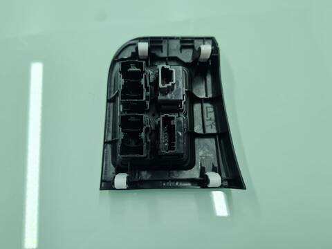 Foto 3ª: Mando Multifuncion Toyota Land Cruiser VX 177CV 130KW [1GD] (2016)