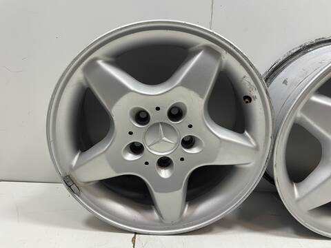 Foto 3ª: Juego LLantas Mercedes Clase ML 230 612963 (2000)