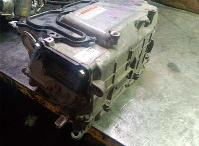 Foto 3ª: Centralita Motor ECU Toyota Prius 1.8 ADVANCE [1.8 LTR. - 73 KW 16V CAT (HÍBRIDO)] [2ZR]