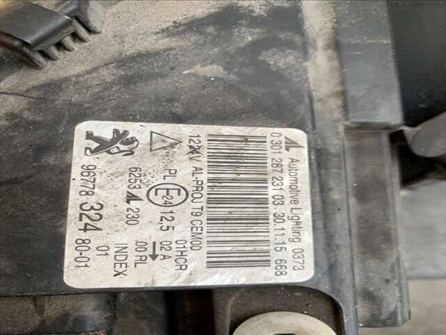 Foto 3ª: Faro Izquierdo Peugeot 308 1.6 HDI120CV [BH01] (2016)