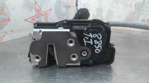 Foto 2ª: Cerradura Puerta Trasera Izquierda Ford Focus ACTIVE 125CV 92KW [B7DA] (2018)