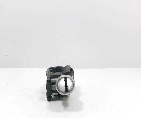 Foto 3ª: Caja Mariposa Dacia Logan K9KC6 (2014)