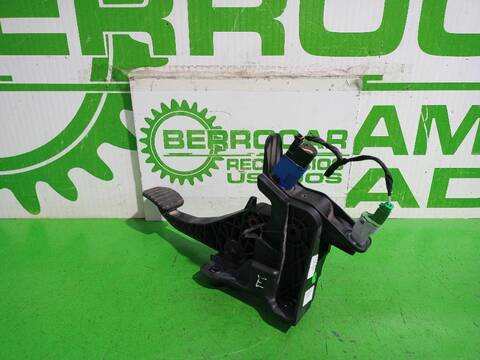 Pedal Embrague Dacia Sandero LAUREATE 90CV