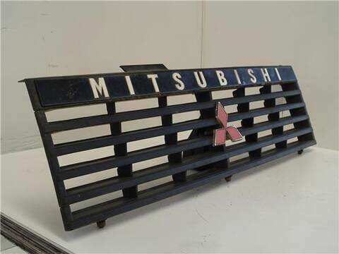 Foto 2ª: Rejilla Delantera Mitsubishi Montero 2.5 TD 4X4 84CV 62KW [4 D 56 T] (1987)