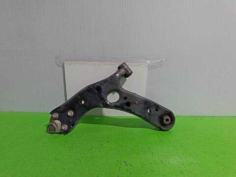 Foto 3ª: Brazo Suspension Delantero Derecho Toyota Auris HYBRID FEEL EDITION 136CV (2013)