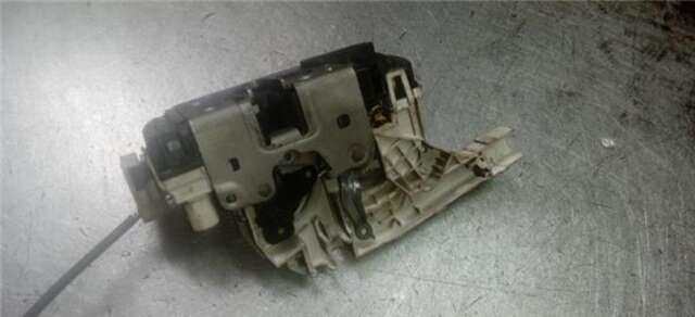 Foto 3ª: Cerradura Puerta Trasera Derecha Mercedes Sprinter 216 (906.613) [M 271.951]