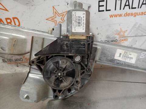 Foto 2ª: Elevalunas Eléctrico Delantero Izquierdo Peugeot 208 ACCESS 68CV 50KW [8HR01] (2013)