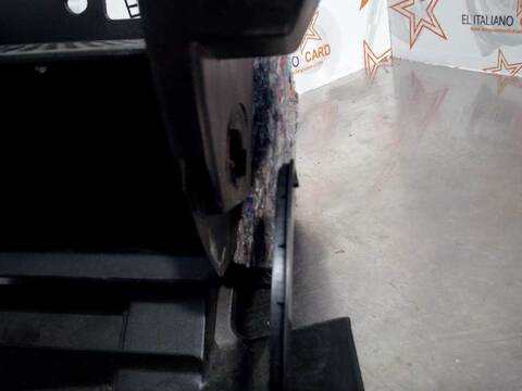 Foto 3ª: Guantera Lancia Delta STEEL 105CV 77KW [944A3000] (2011)