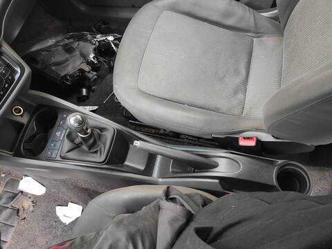 Consola Central Seat Ibiza CAYB