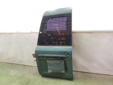 Foto 2ª: Puerta Trasera Izquierda Nissan Patrol 3.0 16V TD 158CV 129CV [ZD30DDTI] (1997)