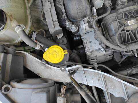 Deposito Limpiaparabrisas Ford Kuga M8MD