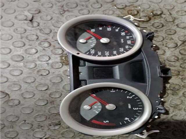 Cuadro de Instrumentos Renault Megane 1.9 BUSINESS [1.9 LTR. - 96 KW DCI DIESEL FAP] II BERLINA 5P (10.2002-_)