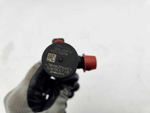 Foto 2ª: Inyectores Peugeot Boxer 330 L1H1 PREMIUM BLUEHDI 120 START STOP 120CV 88KW FURGON [4H03] (2021)