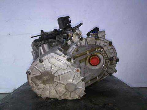 Foto 3ª: Caja Cambios Hyundai Santa Fe 2.0 GLS CRDI 4X4 113CV 83KW [D4EA] (2001)