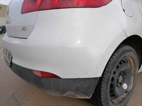 Foto 2ª: Paragolpes Trasero Renault Megane EXPRESSION BERLINA 90CV 66KW III BERLINA 5 P [K9K J8] (2013)