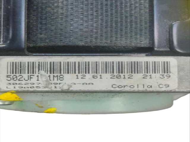 Foto 2ª: Cinturón Delantero Derecho Toyota Avensis 2.0 D-4D CDT250_ CDT250R) (2003)