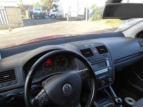 Salpicadero Volkswagen Golf CAX