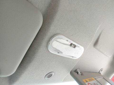 Luz Interior Dacia Sandero TCE 90 B8M1 B8MA) 90CV 66KW