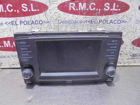 Pantalla Multifuncion Volkswagen Golf ADVANCE BLUEMOTION 110CV 81KW