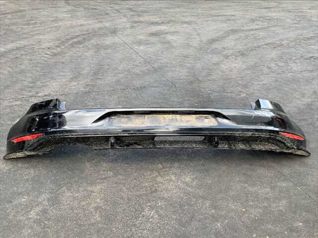 Paragolpes Trasero Volkswagen Golf 2.0TDI150CV