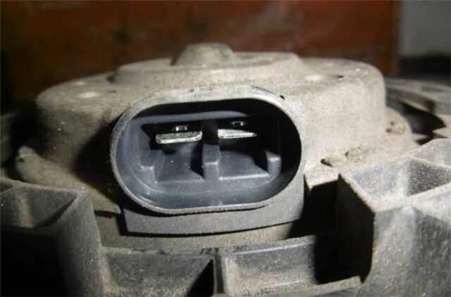 Foto 2ª: Electroventilador Renault Clio 1.5 DCI (BR17. CR17) [K9K 766]