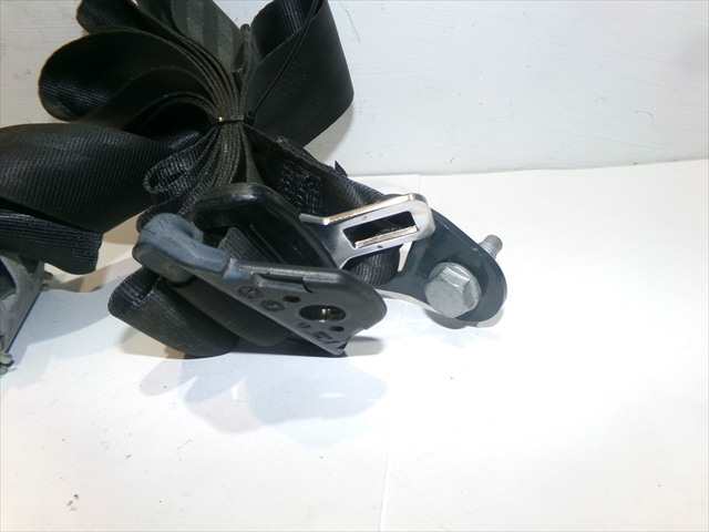 Foto 3ª: Cinturón Trasero Derecho Peugeot 5008 2.0 HDI 2009-2013 [RH02] (2012)