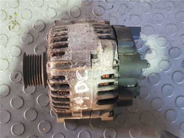 Foto 2ª: Alternador Renault Megane 1.9 CONFORT AUTHENTIQUE [1.9 LTR. - 88 KW DCI DIESEL] II BERLINA 5P (10.2002-_) [F9Q B8]